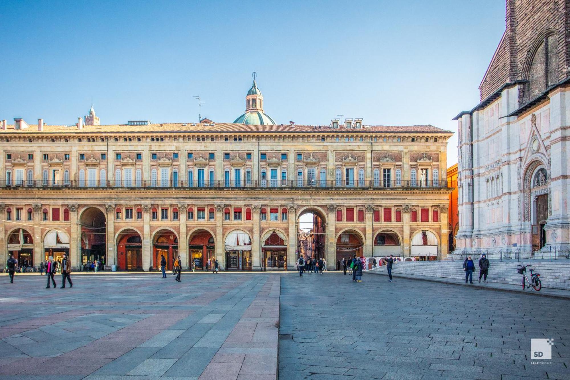 Urbanicooh Paracelso - Piazza Maggiore View Bologna Bagian luar foto